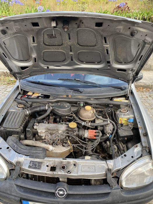 Opel corsa-B 1993