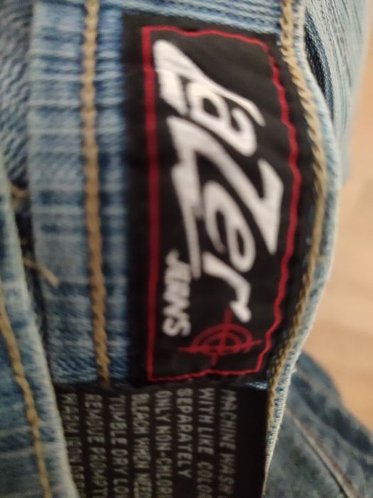Spodnie damskie jeans
