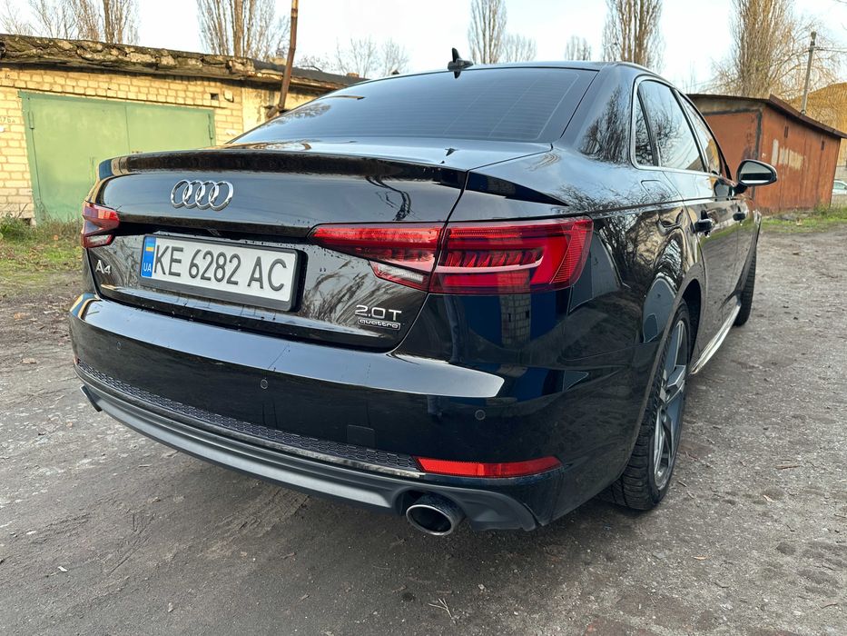 Audi A4 B9 2017 г