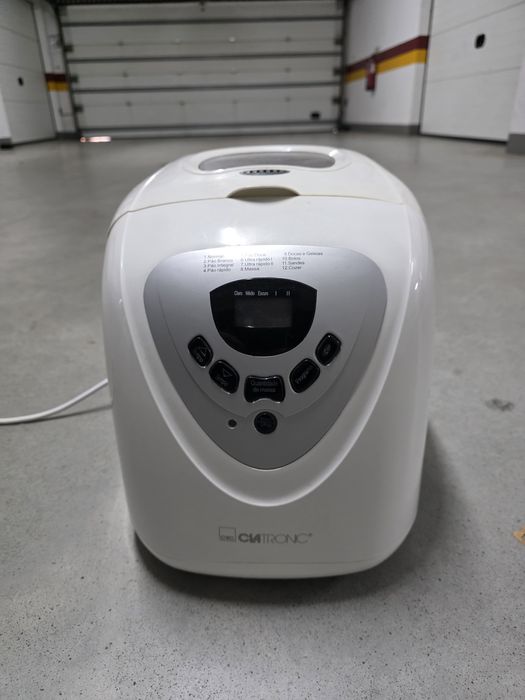 Máquina de fazer pão 15€ - como nova