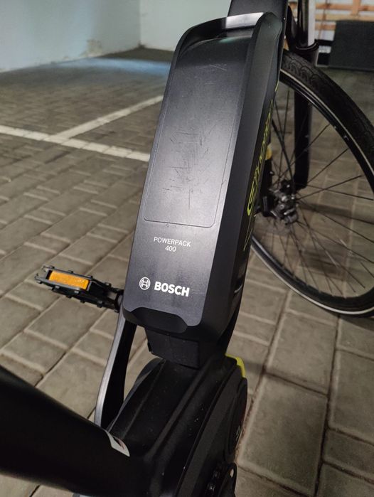 Rower elektryczny BH Xenion Cross r.56