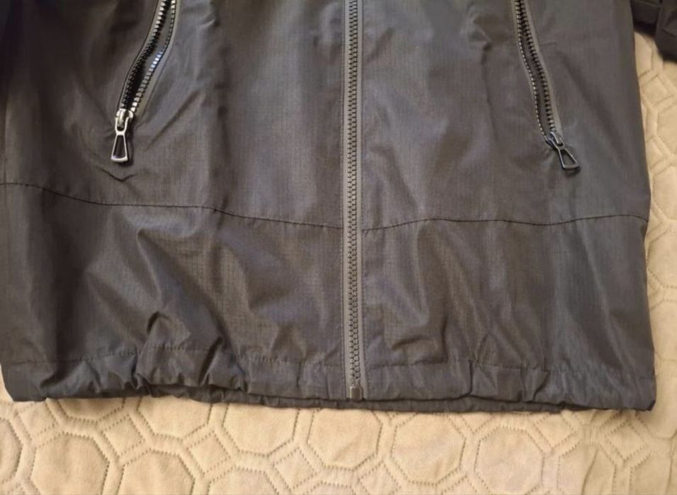 Куртка-вітровка дитяча zara