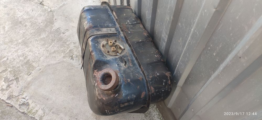 Бензобак ваз б/у