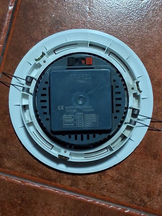 Ceiling Speaker Columns431626904666777601