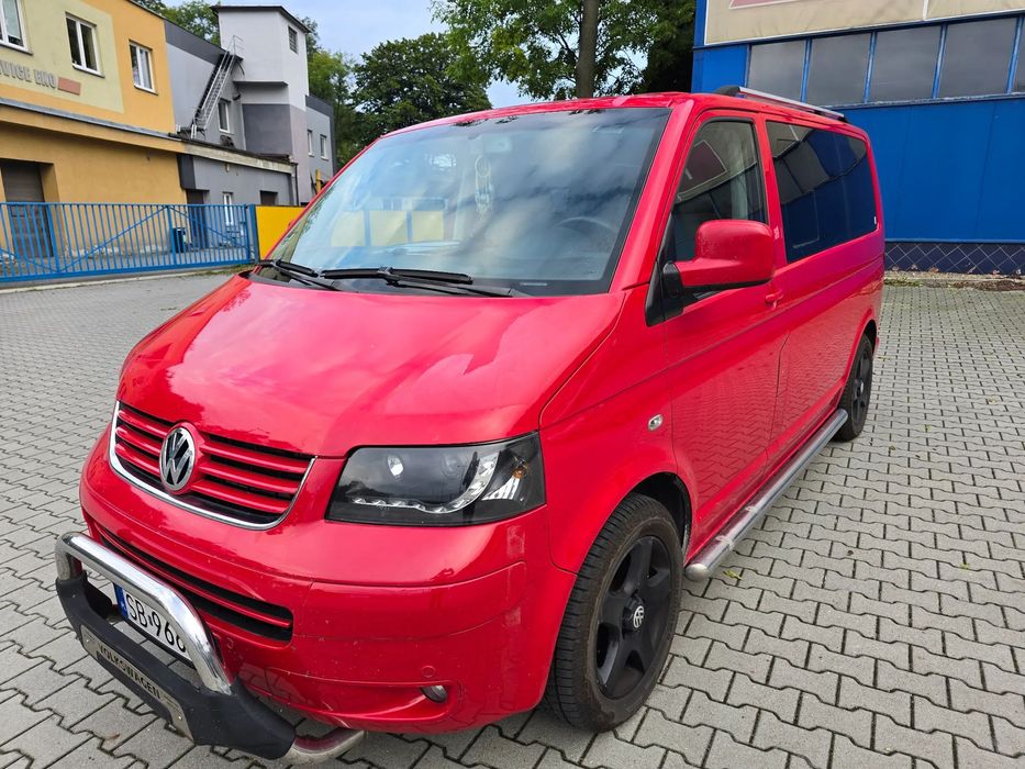 Volkswagen Multivan VW T5 Multivan 4MOTION kamper