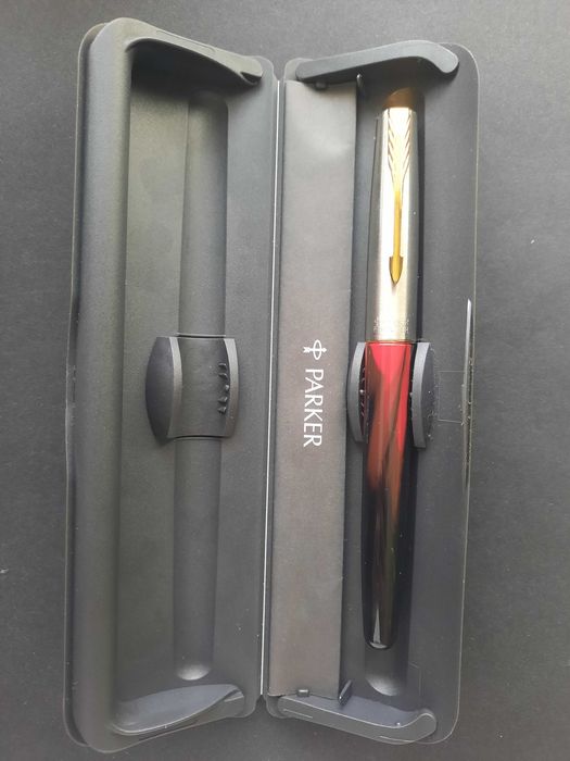 Caneta Parker com OURO como NOVA Lançada em 1996 e produzida até 2012