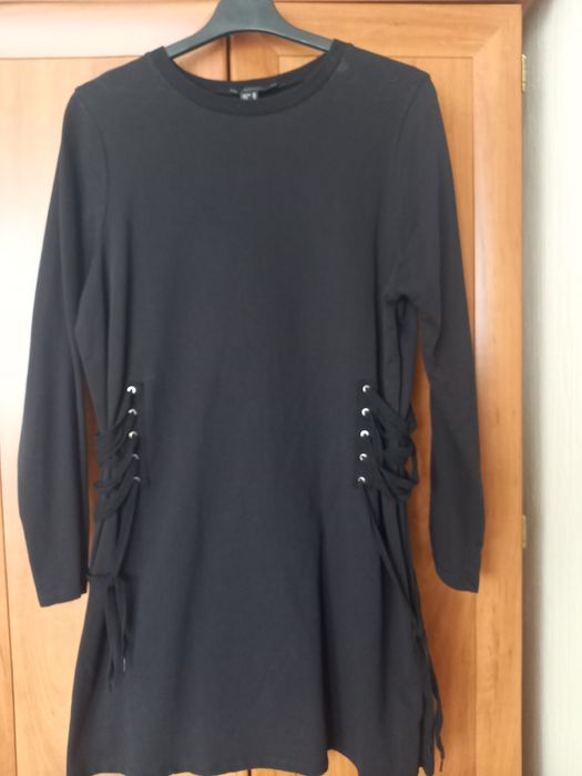 Czarna dresowa sukienka Atmosphere rozmiar 16