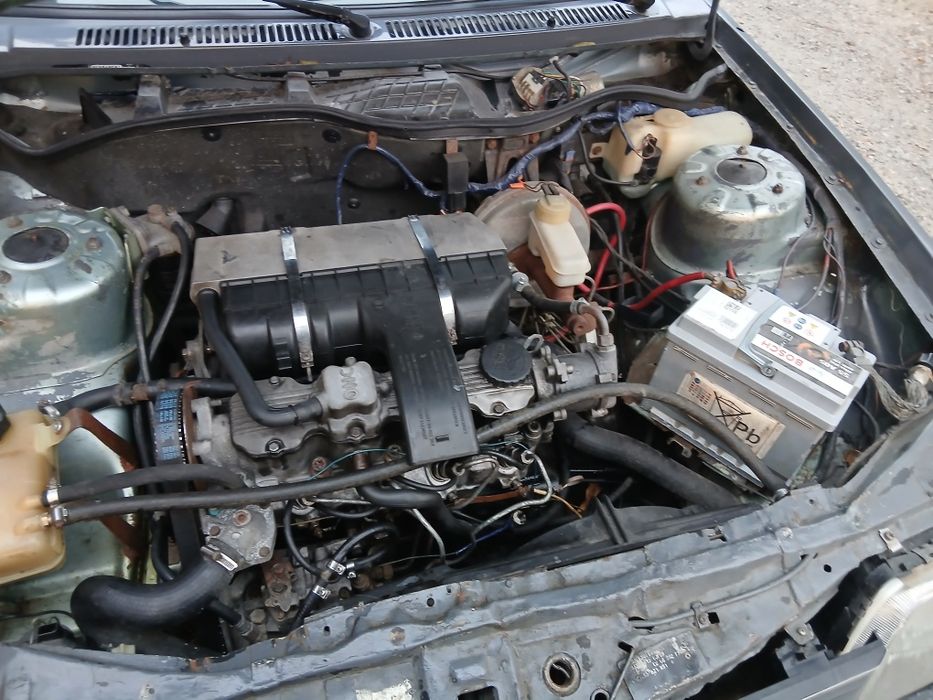 Опель   аскона       .