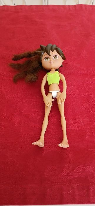 Boneca em bom.estado