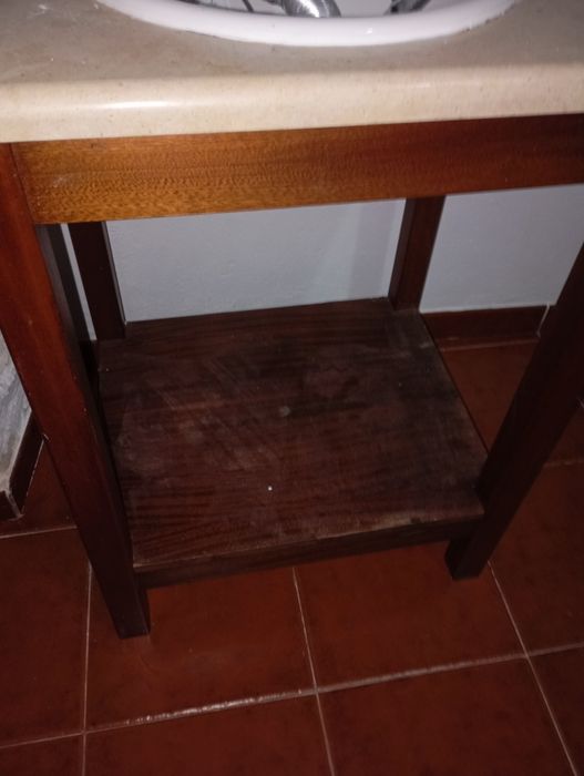 Lavatório casa de banho