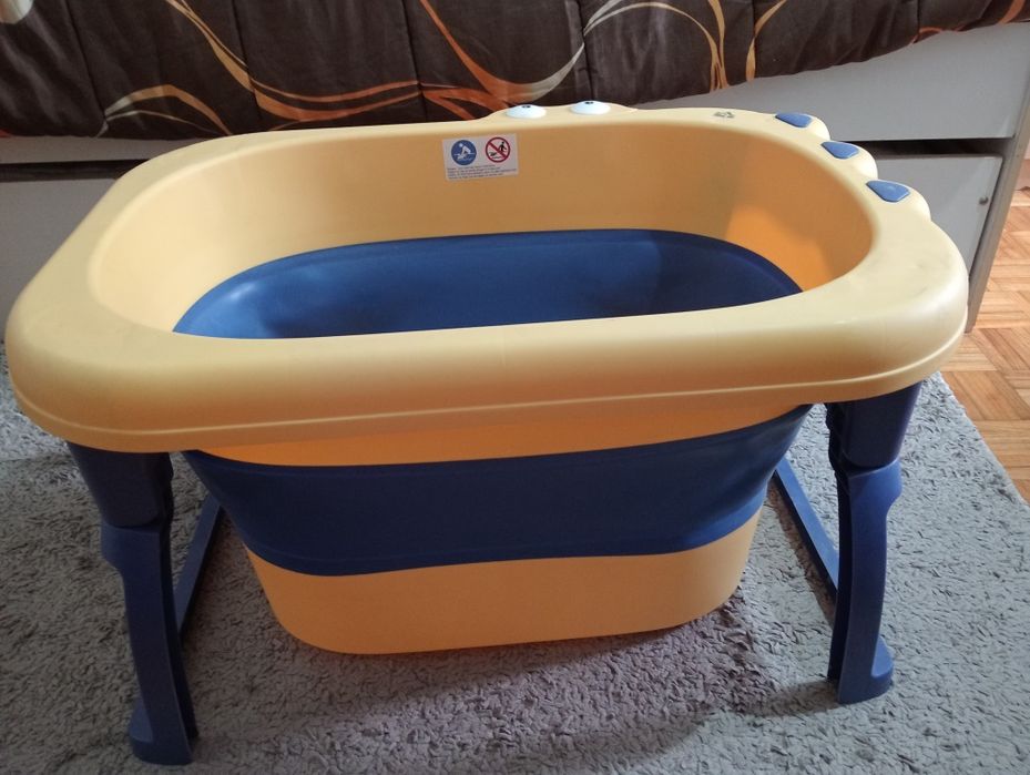 Banheira bebe usada duas vezes