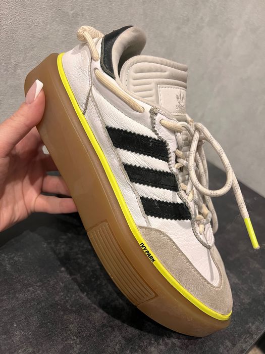 adidas ivy park - купити жіноче взуття - Ціна на OLX.ua
