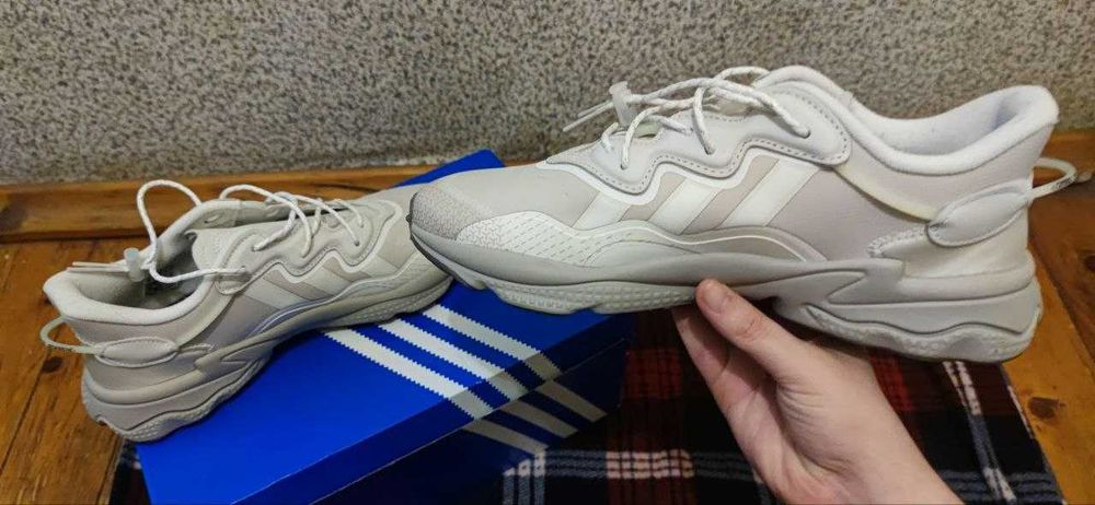 Кросівки Adidas Ozweego White