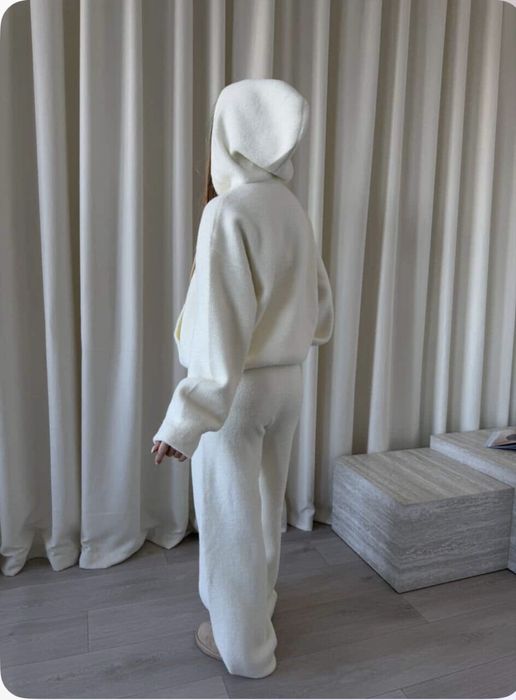 Костюм з альпаки