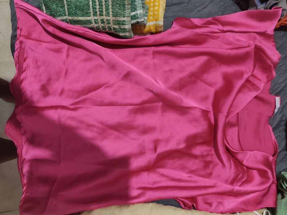 Vendo roupa como nova
