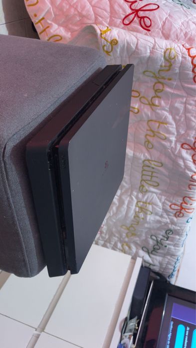 Ps4 1Tb em bom estado