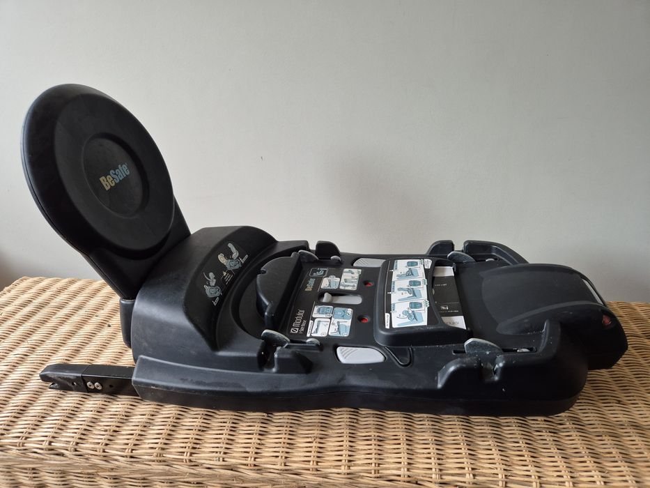 Ovinho besafe Izi go modular + Base Isofix besafe izi modular i-size