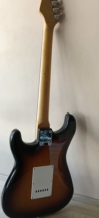 Gitara elektryczna