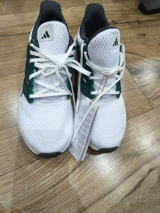 Buty z siatki marki Adidas r 40.5, adidasy