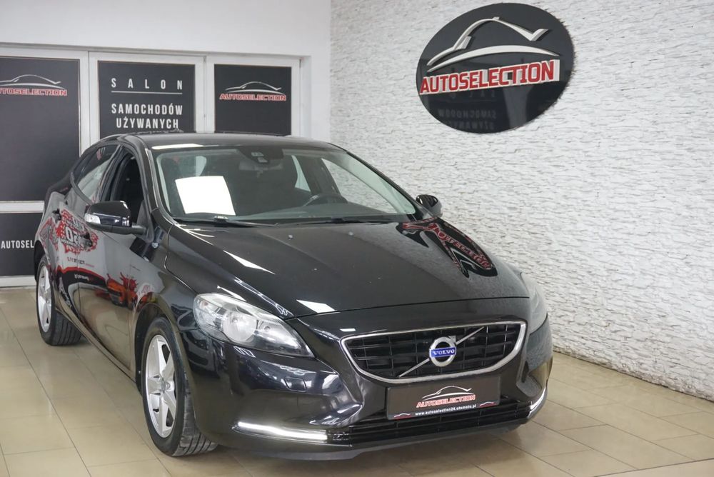 Volvo V40 1.6 D2 115KM! Rezerwacja! Zapoznaj się z całą ofertą Autoselection!