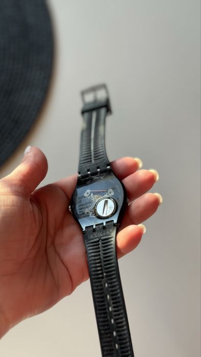 Наручные часы Swatch