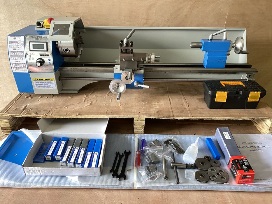 Токарно-винторезный станок WM210V 210x800 мм 1100W