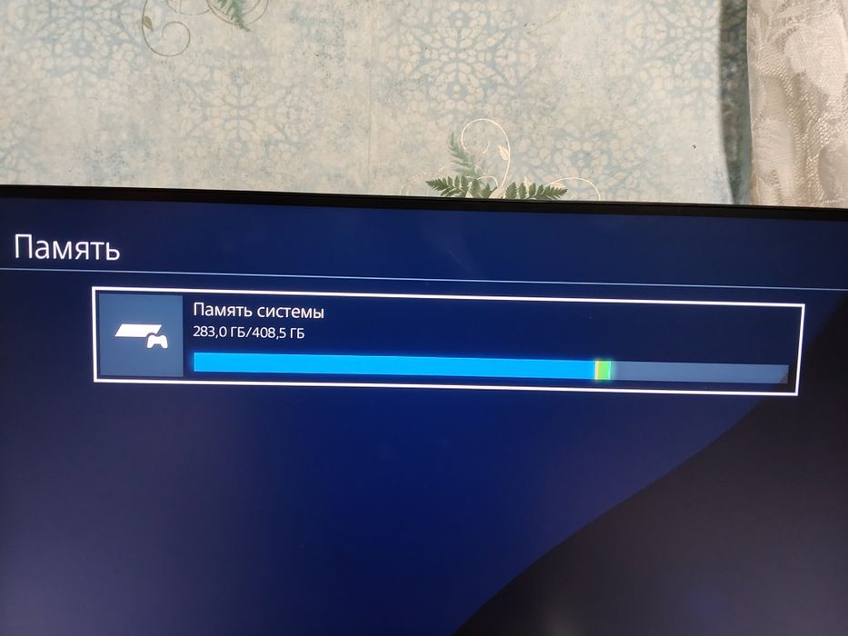 PS4 Slim 500gb 2 геймпада + диск з грою