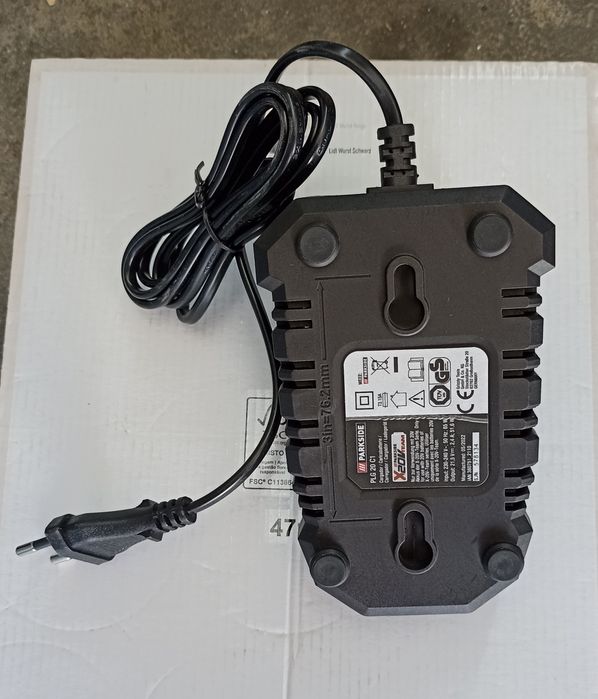 Carregador Parkside 20V 2,4Ah