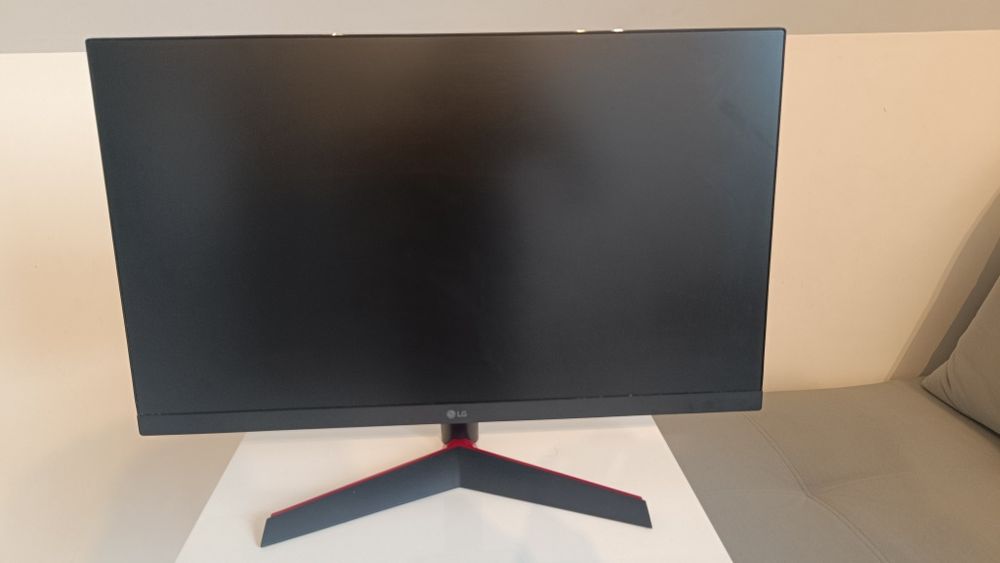 Monitor LG 24GN600-B 24" stan idealny