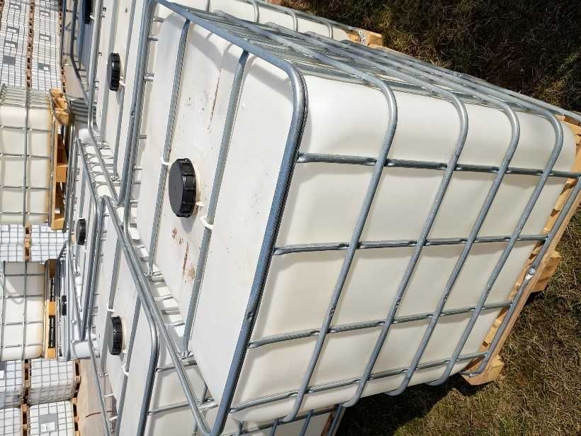 Sprzedam Zbiornik MAUZER 1000L – pojemnik plastikowy, szczelny