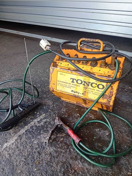 Aparelho de soldar  marca Tonco, modelo Mighty-Mite.