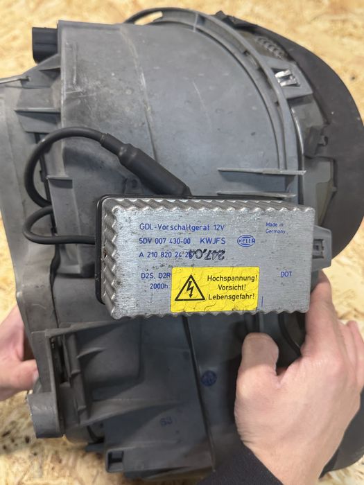 Ótica mercedez class-E (W201)