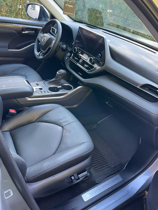 Toyota Highlander 2.5 Hybrid 248 KM Executive Style Cesja leasingu