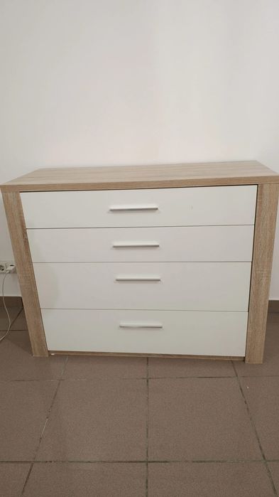 Vendo cómoda semi nova