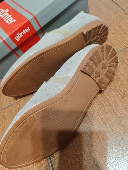 Туфлі літні бежеві 40 розмір з перфорацією б/в
