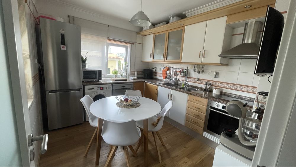 Vendo Cozinha em Faia