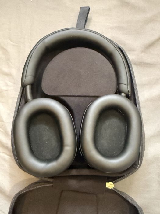 Słuchawki Sony WH-1000XM5 ANC Bezprzewodowe Kolor Czarny