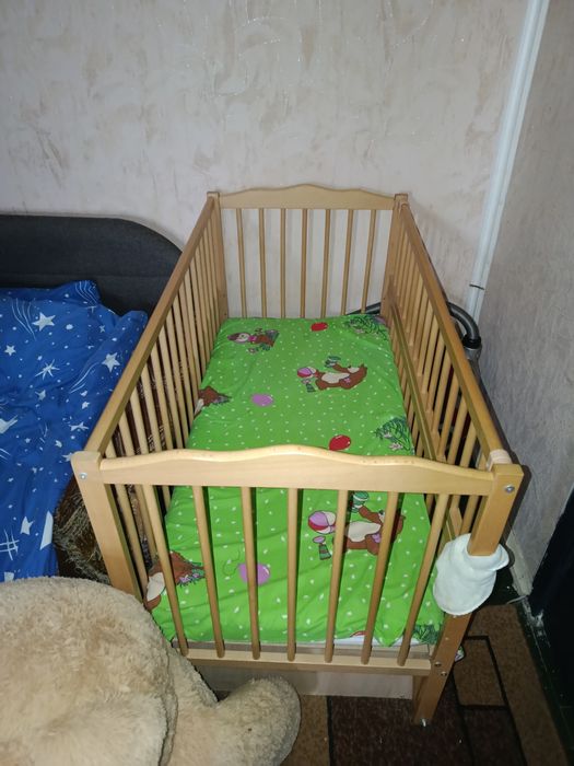 Кроватка маятник