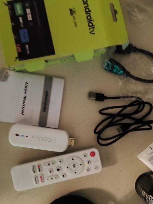 Android TV Stick 2gb 16gb H96