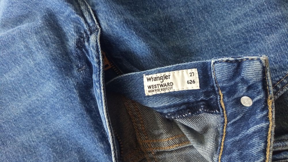 Spodnie damskie Wrangler Westward W27 L32 - Nowe