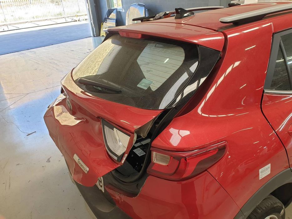 Câmera De Visão Traseira Kia Stonic Ybcuv
