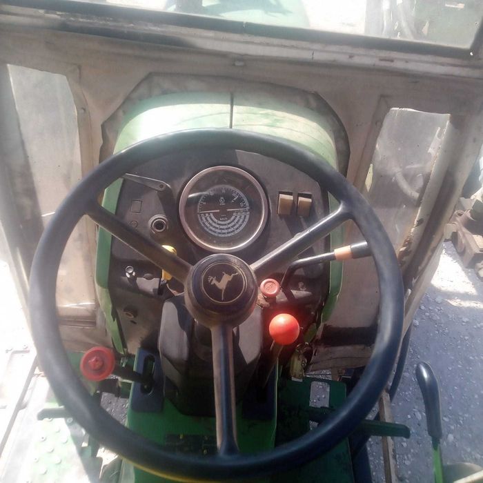 John deer 2650 80 cv com carregador frontal
