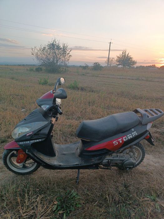 Скутер Viper Storm