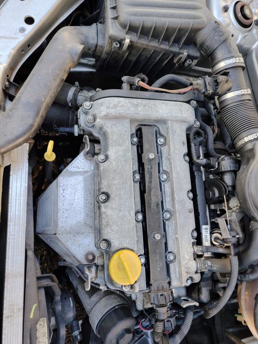 Motor Opel corsa B 1.5 2000