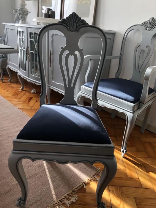 Mesa Queen Anne + 6 cadeiras e 2 cadeirões