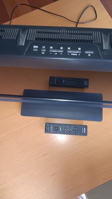 Tv Sony LCD 26" com comando