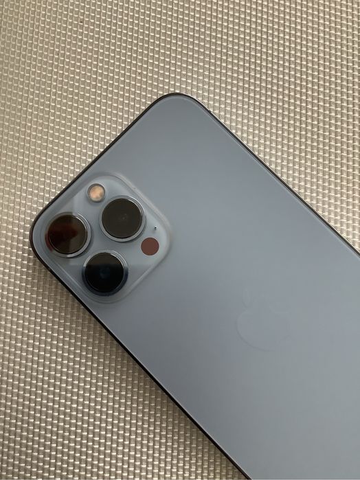 iPhone 13 pro max 128 мб