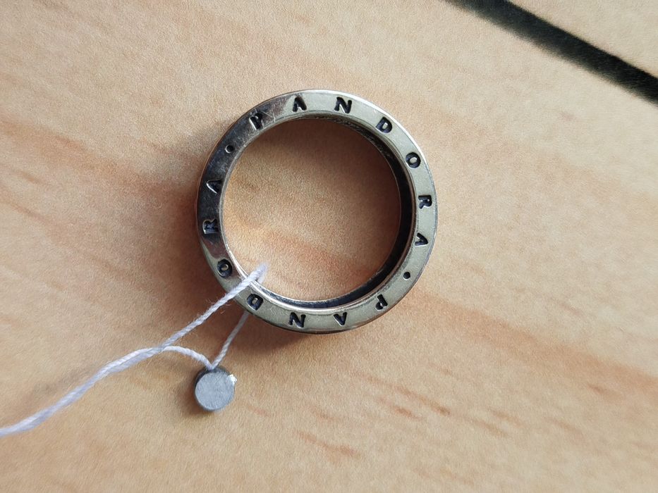 Каблучка  срібна Pandora 18,5 розмір