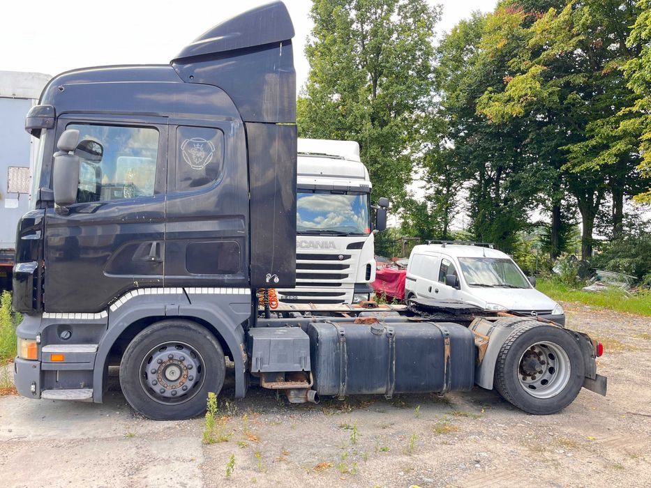 Syndyk sprzeda ciągnik samochodowy SCANIA R 420 E4 18.6t, 2006 r.