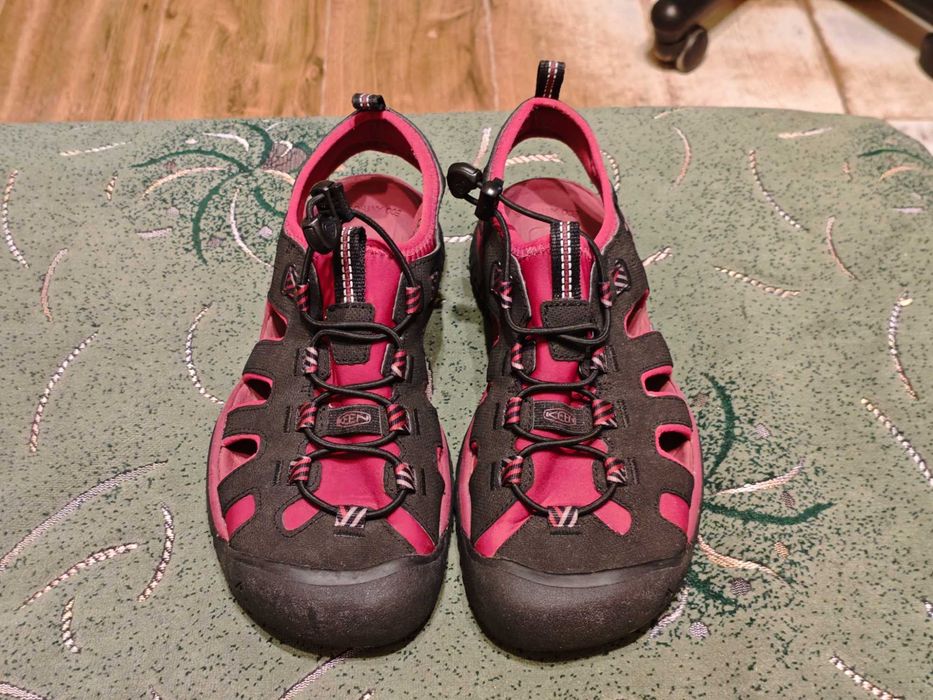 Сандали Keen фирменные (оригинал) размер-42 стелька-27 см